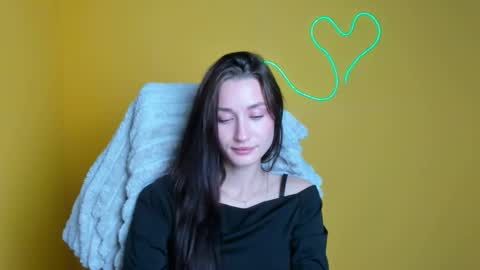 Taya online show from 11/05/25, 06:35