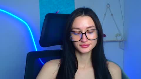 Taya online show from 02/16/26, 06:31