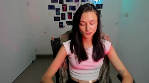 Taya online show from 07/07/26, 05:54