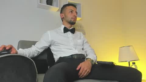 Snapshot of tayer_bennet chatting on 09/11/25, 03:28 tayer_bennet online show from 09/11/25, 03:28