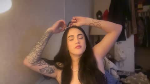 badgirltay online show from 01/17/26, 01:43