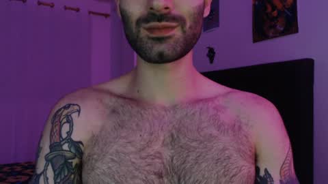 Taylor online show from 12/24/24, 06:22