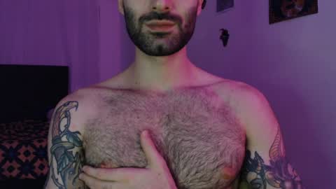 Taylor online show from 12/27/24, 04:36