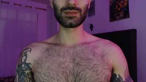 Taylor online show from 12/28/24, 06:40