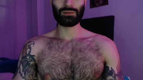 Taylor online show from 01/25/25, 05:08