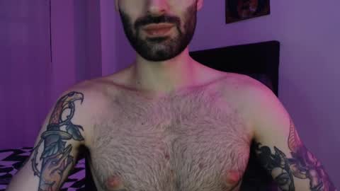 Taylor online show from 03/04/25, 07:22