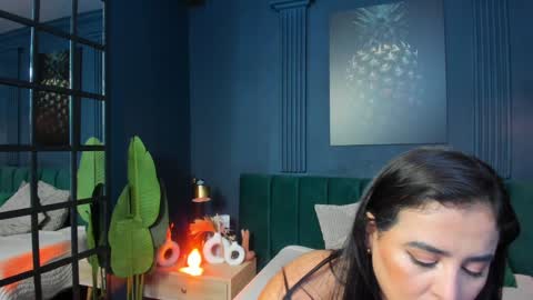 Snapshot of taylor_bennet chatting on 01/13/25, 12:13 Taylor Bennet online show from 01/13/25, 12:13