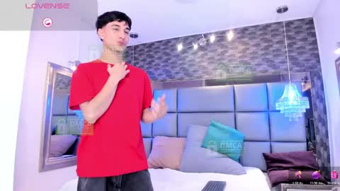 taylor_brooks_ online show from 04/27/26, 08:07