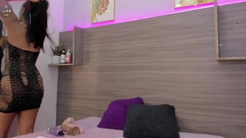 Snapshot of taylor_colores chatting on 09/20/25, 12:17 taylor_colores online show from 09/20/25, 12:17