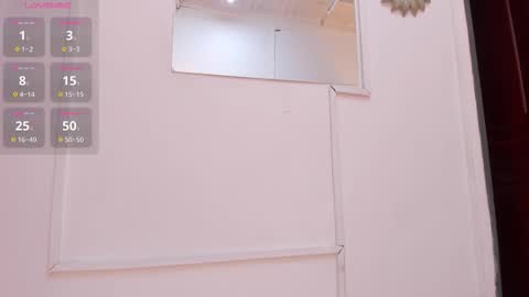 Snapshot of taylor_colores chatting on 10/16/25, 12:17 taylor_colores online show from 10/16/25, 12:17