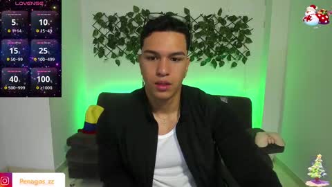 Snapshot of taylor_johnn chatting on 12/30/24, 01:47 Penagos zz    online show from 12/30/24, 01:47