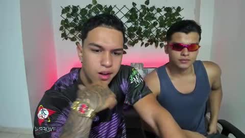 Snapshot of taylor_johnn chatting on 01/11/25, 03:09 Penagos zz    online show from 01/11/25, 03:09