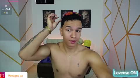 Snapshot of taylor_johnn chatting on 02/12/25, 04:22 Penagos zz    online show from 02/12/25, 04:22