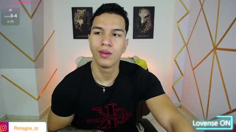 Snapshot of taylor_johnn chatting on 02/17/25, 01:32 Penagos zz    online show from 02/17/25, 01:32