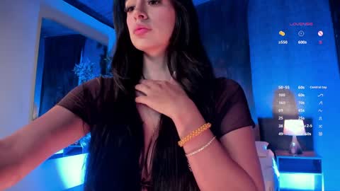 Taylor  Help me to get 100 thumbs up online show from 04/03/26, 04:49