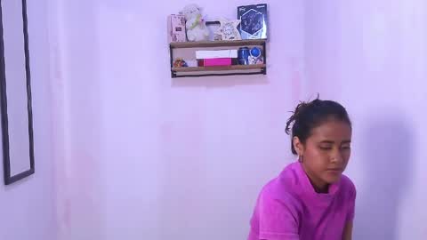 Snapshot of taylor_lii0 chatting on 05/16/26, 12:51 taylor lii0425 online show from 05/16/26, 12:51