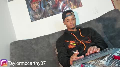 Snapshot of taylor_mccarthy_1 chatting on 01/03/25, 12:54 Taylor Mccarthy online show from 01/03/25, 12:54