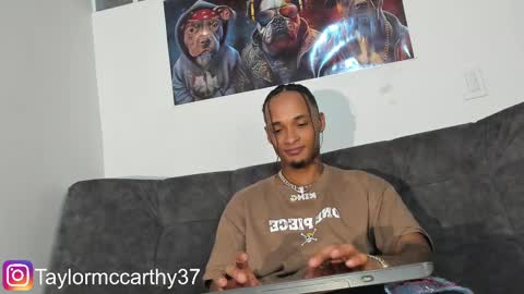 Snapshot of taylor_mccarthy_1 chatting on 02/25/25, 04:46 Taylor Mccarthy online show from 02/25/25, 04:46