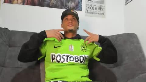 Snapshot of taylor_mccarthy_1 chatting on 10/15/25, 02:01 Taylor Mccarthy online show from 10/15/25, 02:01