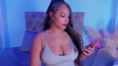 Snapshot of taylor_sexyy chatting on 09/10/25, 11:27 Taylor  online show from 09/10/25, 11:27