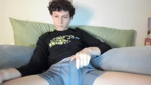 Snapshot of taylorcamz chatting on 03/15/26, 09:32 taylorcamz online show from 03/15/26, 09:32