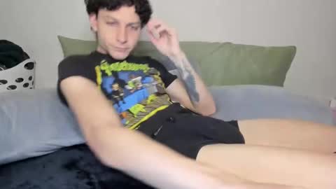 Snapshot of taylorcamz chatting on 03/27/26, 12:38 taylorcamz online show from 03/27/26, 12:38