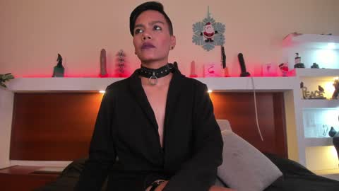 Snapshot of taylorharp chatting on 01/10/25, 03:27 Taylor online show from 01/10/25, 03:27