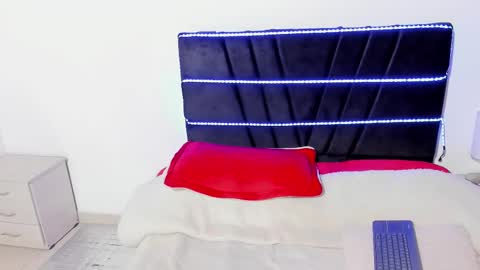 taylormaccurdy_ online show from 02/03/26, 04:34