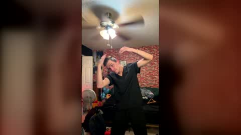 Trevorling online show from 02/09/26, 01:48