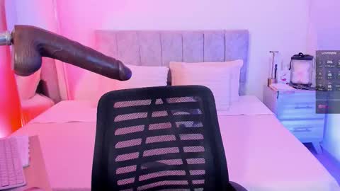 Taylor online show from 02/05/26, 08:57