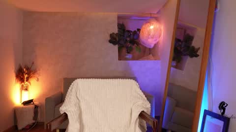 taylormichell online show from 11/16/25, 02:11