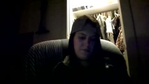 Snapshot of taylorriot chatting on 10/12/25, 03:27 Taylor Riot online show from 10/12/25, 03:27