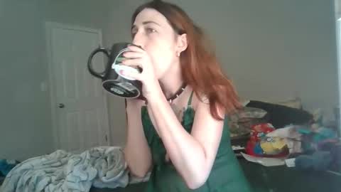 Snapshot of taylorslay chatting on 02/02/26, 06:06 taylorslay online show from 02/02/26, 06:06