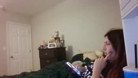 Snapshot of taylorslay chatting on 05/08/26, 01:44 taylorslay online show from 05/08/26, 01:44
