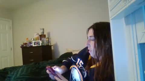 Snapshot of taylorslay chatting on 05/17/26, 12:19 taylorslay online show from 05/17/26, 12:19