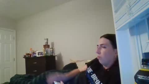 Snapshot of taylorslay chatting on 05/18/26, 12:29 taylorslay online show from 05/18/26, 12:29