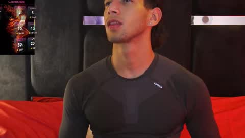 taylorsmiths_ online show from 01/08/26, 04:37