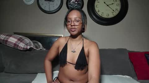 Taylor online show from 03/01/26, 06:04