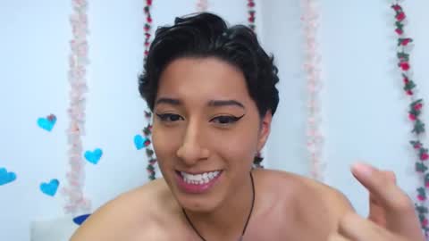 Snapshot of taylorsweet1111 chatting on 11/09/25, 02:10 Taylorsweet1111 online show from 11/09/25, 02:10