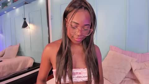 Snapshot of taylorviidal chatting on 03/05/26, 12:45 taylor online show from 03/05/26, 12:45