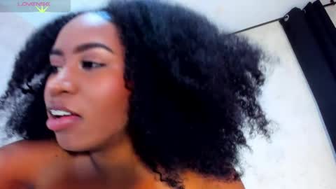 Snapshot of tayra_castle chatting on 05/19/26, 08:48 Tayra online show from 05/19/26, 08:48