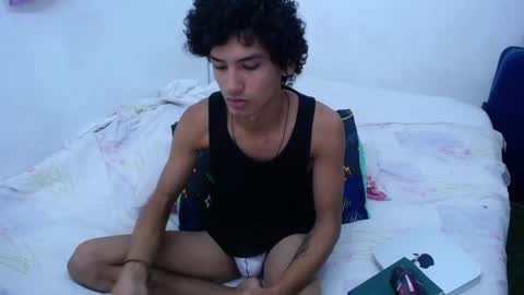 Snapshot of tayronx33 chatting on 12/15/24, 06:04 Tayron online show from 12/15/24, 06:04