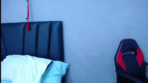 Snapshot of tayronx33 chatting on 10/02/25, 05:20 Tayron online show from 10/02/25, 05:20