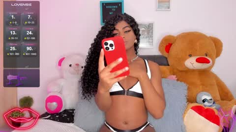  TAYSSA  ONLINE FROM 0630 PM - 1130 PM COLOMBIAN HOUR online show from 01/21/25, 12:04