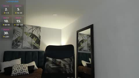 Snapshot of tbastian chatting on 10/12/25, 09:03 BASTIAN online show from 10/12/25, 09:03