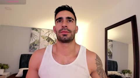 Snapshot of tbastian chatting on 11/13/25, 08:52 BASTIAN online show from 11/13/25, 08:52