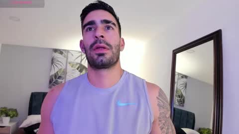 Snapshot of tbastian chatting on 11/16/25, 09:53 BASTIAN online show from 11/16/25, 09:53