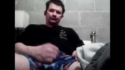 Snapshot of tbaxter95187 chatting on 03/08/26, 09:35 tbaxter95187 online show from 03/08/26, 09:35