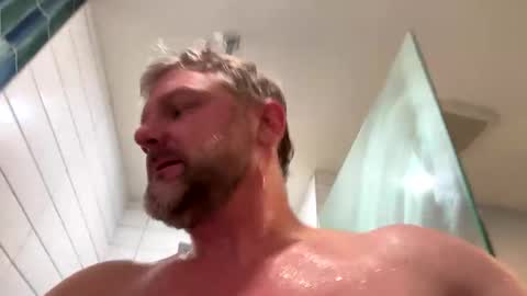 Snapshot of tbiz82 chatting on 02/24/25, 12:41 Tbiz82 online show from 02/24/25, 12:41