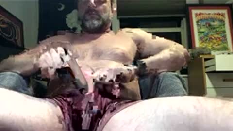 Snapshot of tbiz82 chatting on 02/19/26, 01:34 Tbiz82 online show from 02/19/26, 01:34